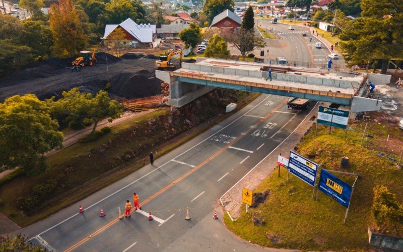 EGR segue construção de viaduto na RS-115 em Gramado