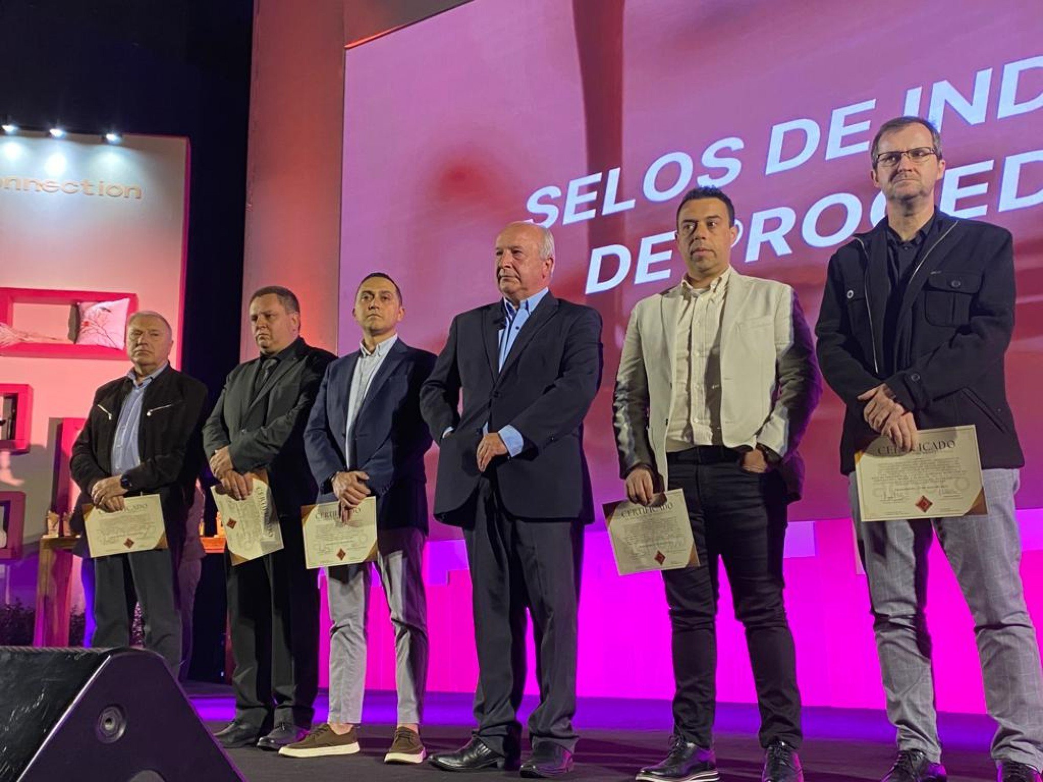 "Noite histórica": Fábricas de chocolate de Gramado recebem selo de origem