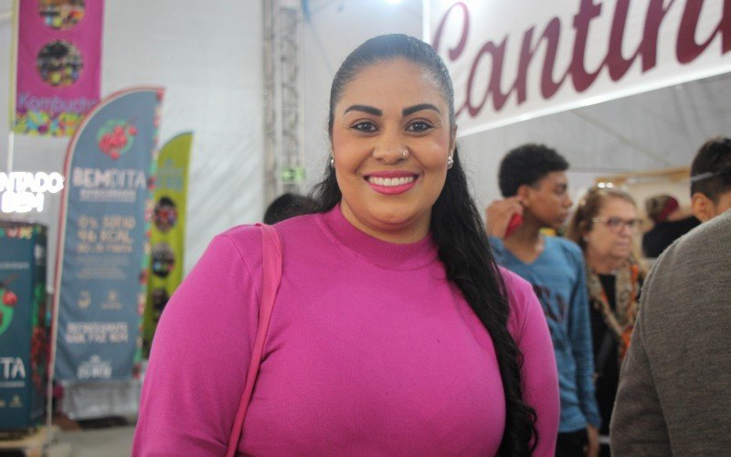 Bruna Bairros, 32, veio em uma excursão aproveitar o dia na Feira