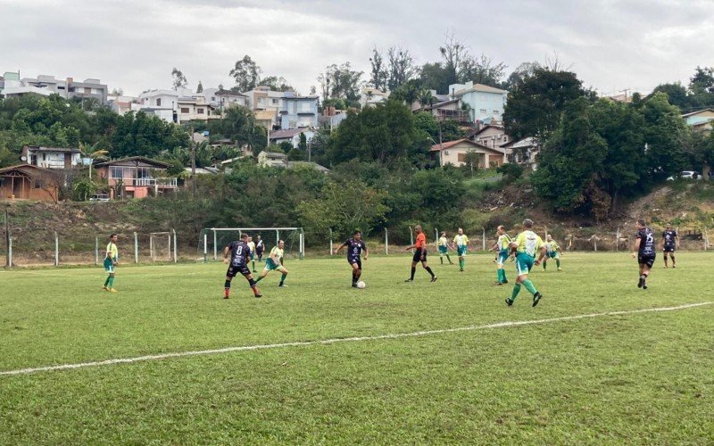 Campeonato 50+ teve clássico entre Hamburguês e Veterano no domingo (21)