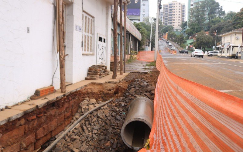 Obras na Rua Marcílio Dias devem terminar em até 15 dias