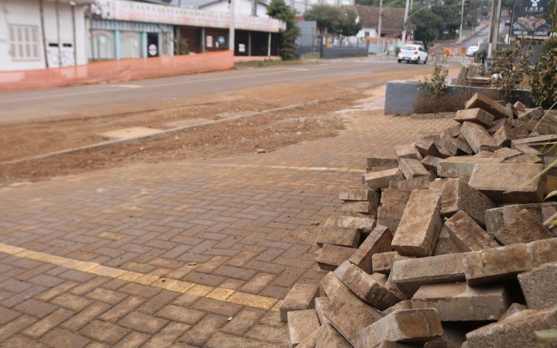 Obras na Rua Marcílio Dias tem prazo para terminar