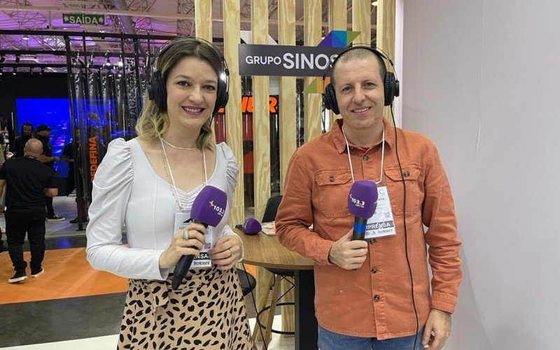 Luana Rodrigues e Michel Pozzebon comandam as entrevistas do segundo dia de SICC, em Gramado