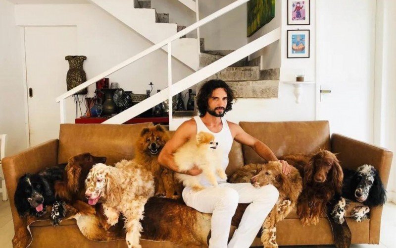 Jeff Machado foi encontrado morto pelos seus cães de estimação