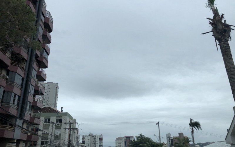 Quarta-feira (19) começou com céu encoberto por nuvens em parte do RS | abc+