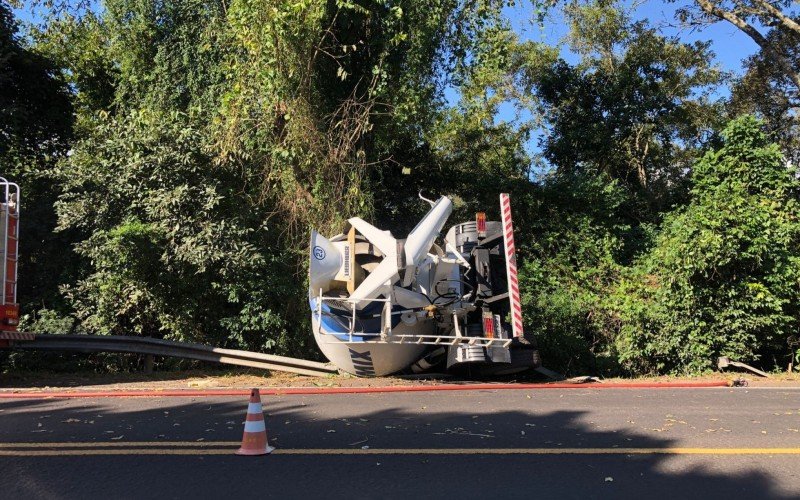 Motoristas morrem em acidente na BR-116