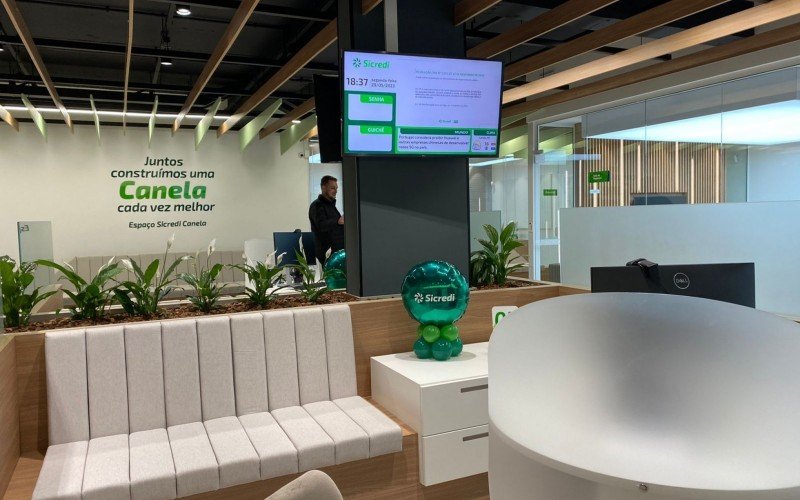 InauguraÃ§Ã£o da nova agÃªncia da Sicredi Pioneira em Canela