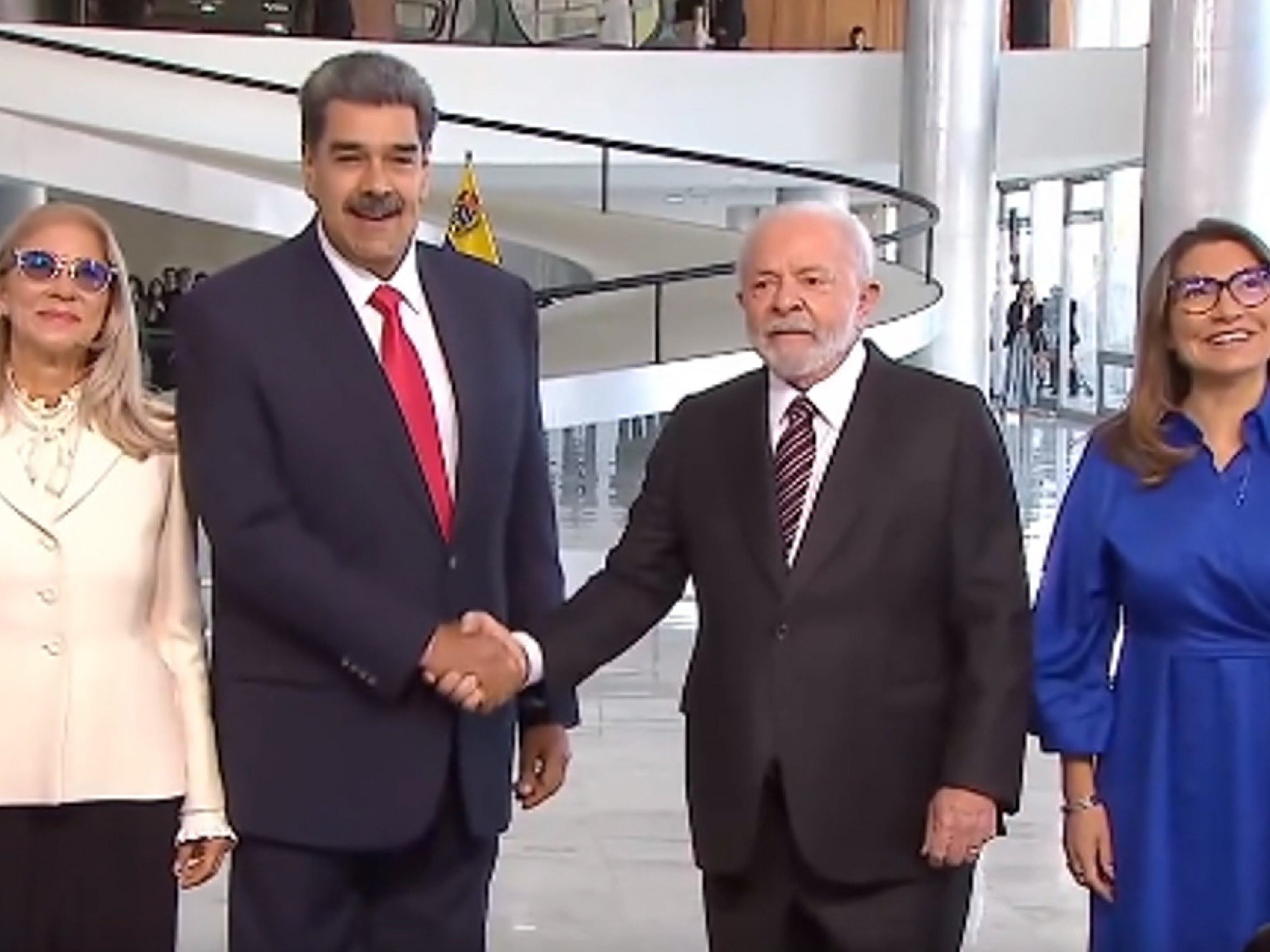 ENCONTRO COM MADURO: O que o presidente da Venezuela deve falar com Lula em visita ao País