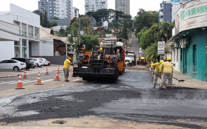 Obras nas Ruas MarcÃ­lio Dias e SÃ£o JacÃ³ sÃ£o finalizadas 