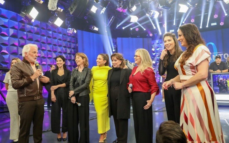 Saiba quem são os convidados que estarão no Programa Silvio Santos Especial 60 anos