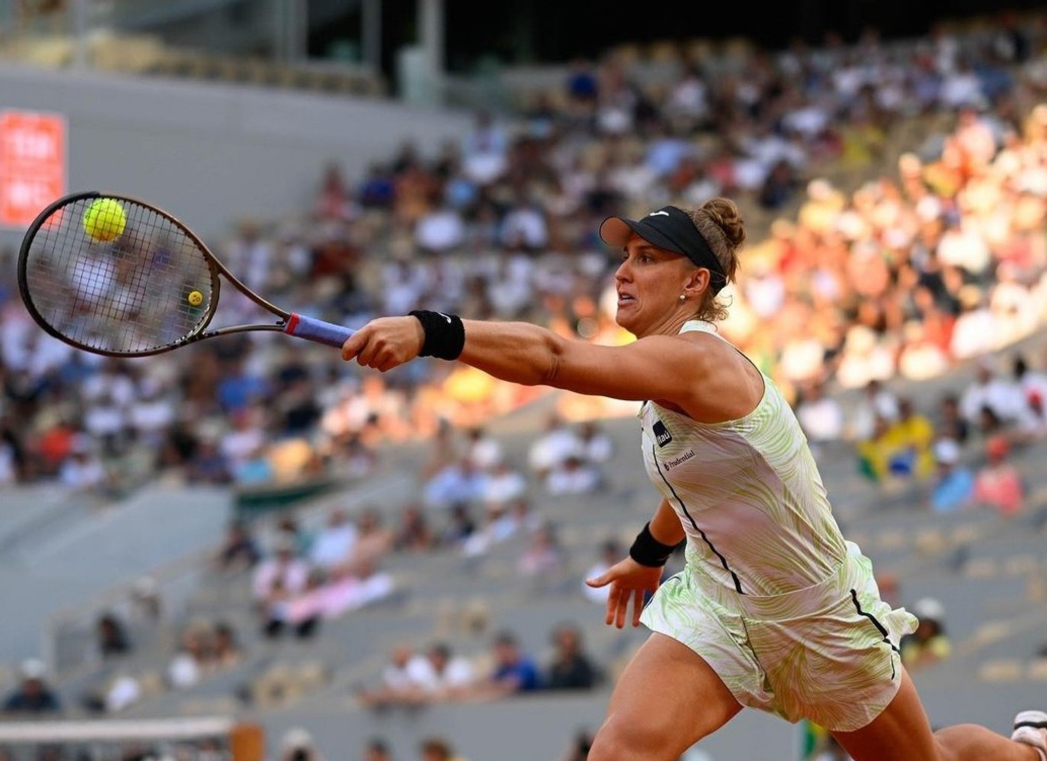 Tênis: Bia Haddad é campeã no torneio de simples da WTA na França