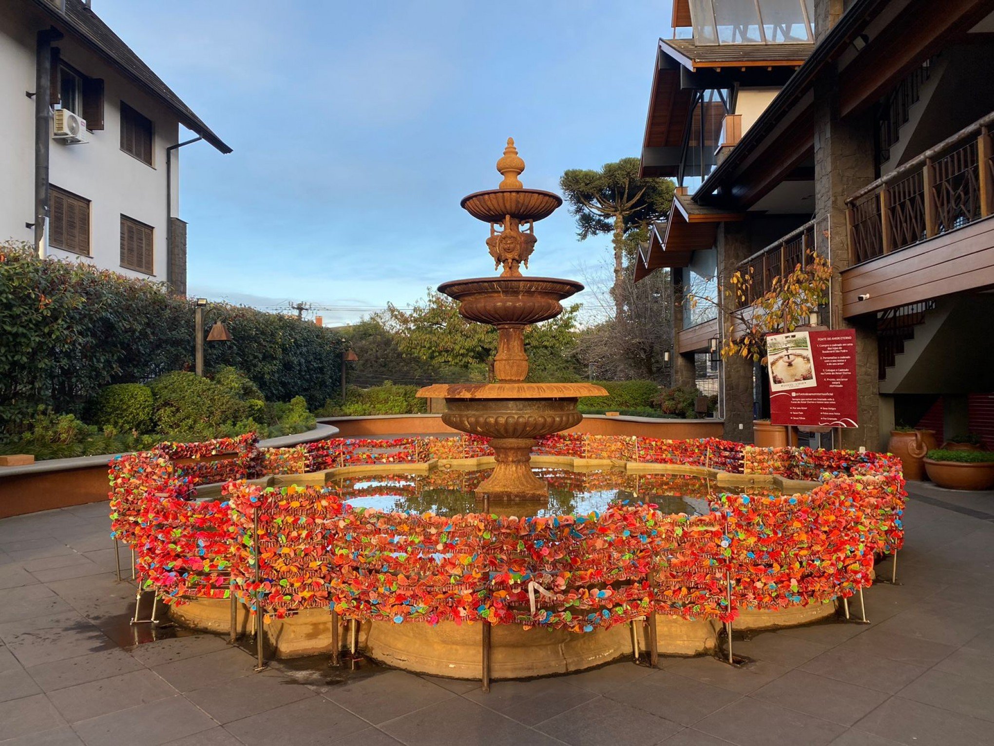 Conheça os pontos turísticos gratuitos que ficam no Centro de Gramado