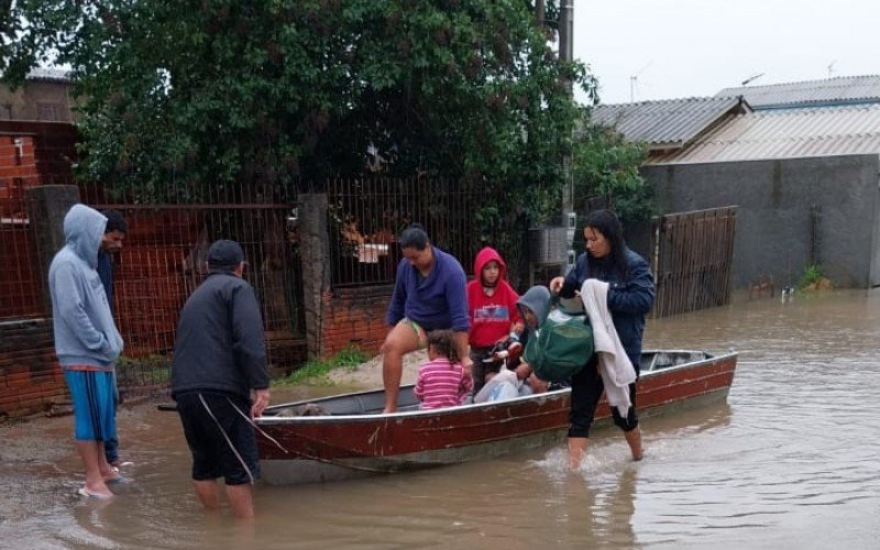 Alagamento no bairro Santo Afonso, em Novo Hmaburgo