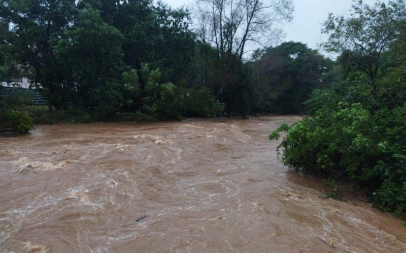 Chuva histórica e alagamentos em Campo Bom, registro dia 16/6/2023