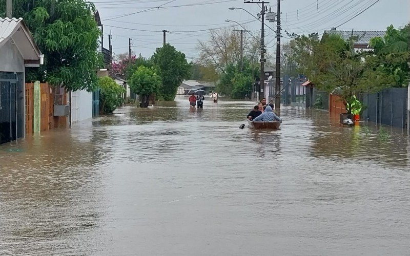 Alagamento no bairro Santo Afonso, em Novo Hmaburgo