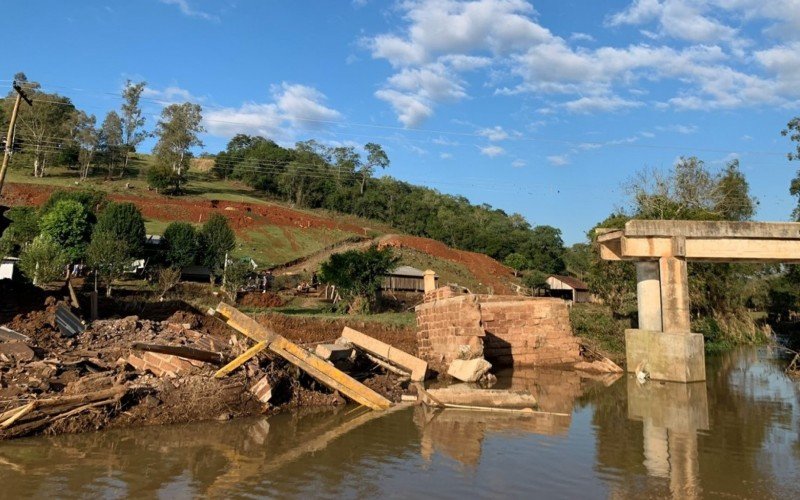 Muita destruição na área rural de Caraá após passagem de ciclone extratropical | abc+