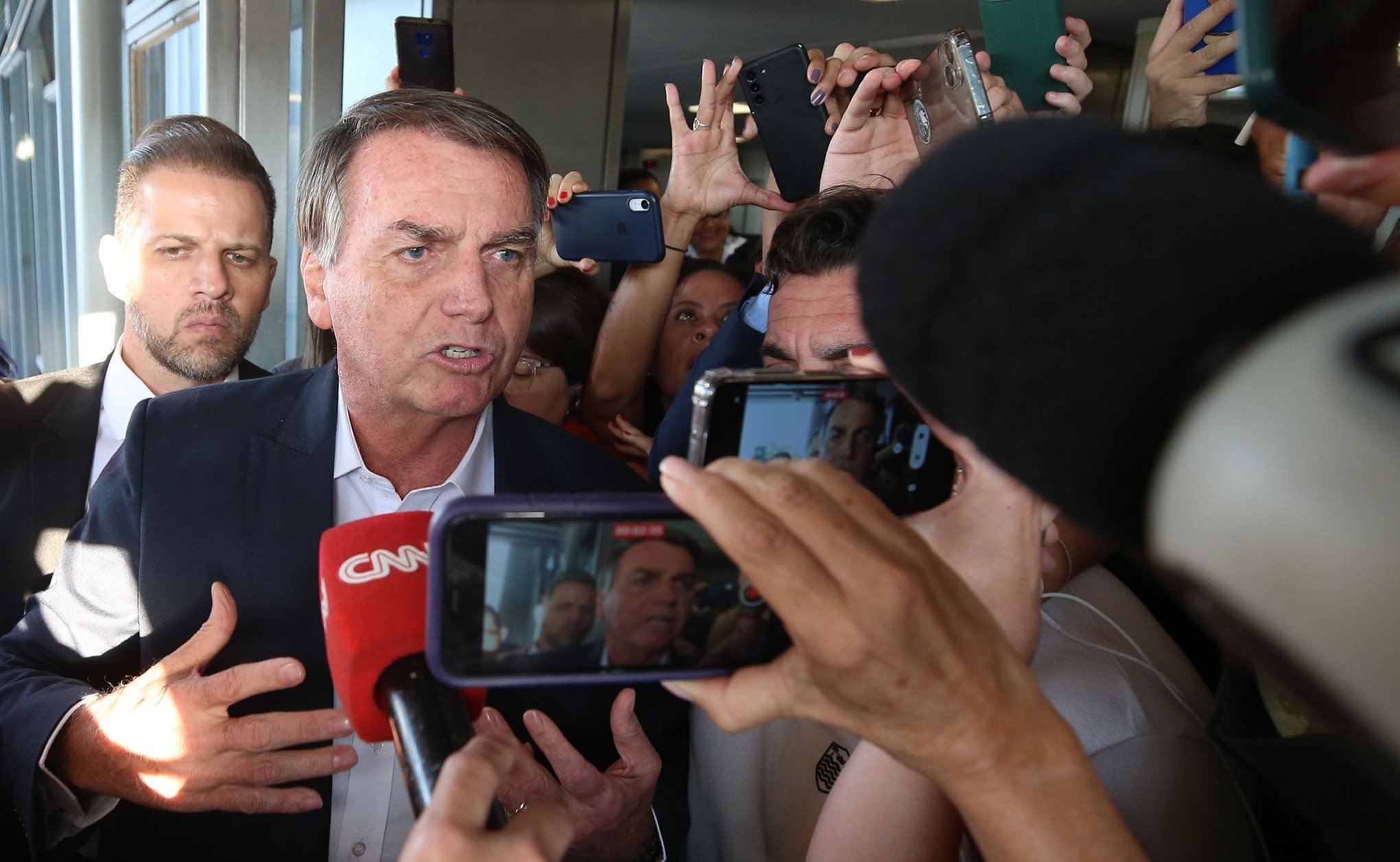 Bolsonaro será recebido na posse de Javier Milei com tratamento dado a chefe de estado