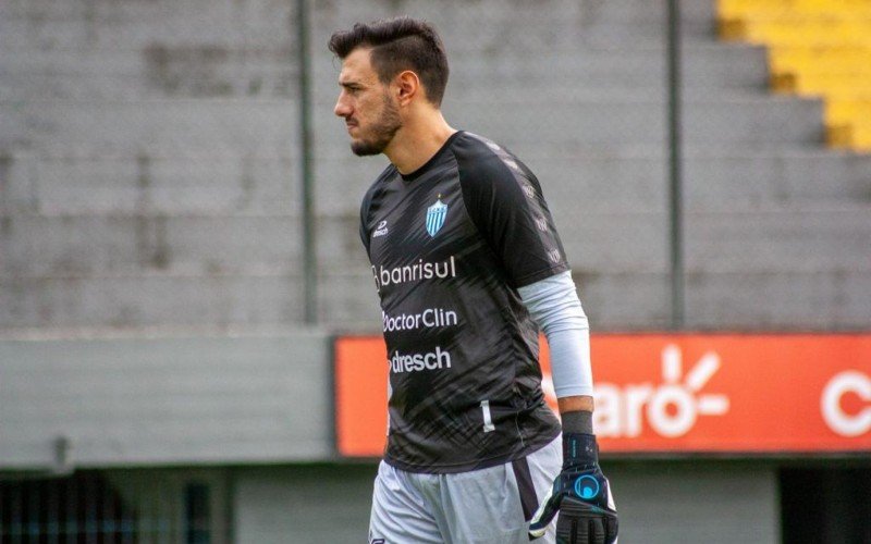 Goleiro Lucas Maticoli | abc+