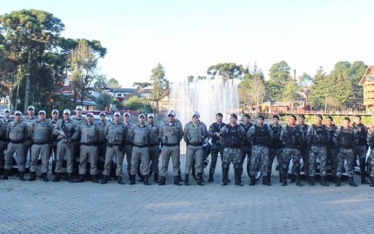 Família reencontra policial militar que auxiliou no salvamento de criança  em Gramado Xavier - Brigada Militar