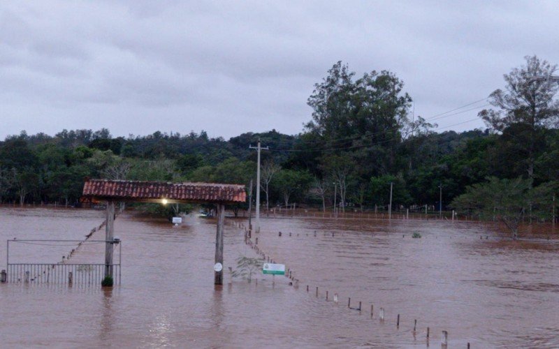 Área alagada na Várzea do Arroio Forromeco, nas proximidades do Estádio Municipal, em Bom Princípio | Jornal NH