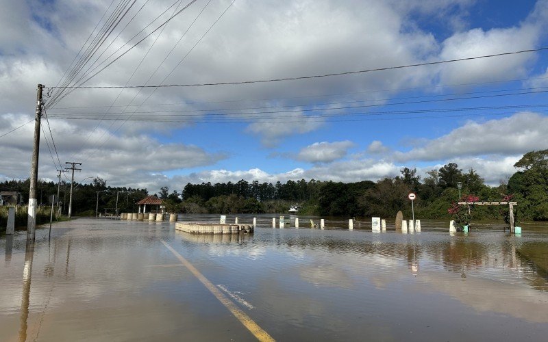 Nível dos rios Caí, Sinos e Paranhana continua subindo lentamente