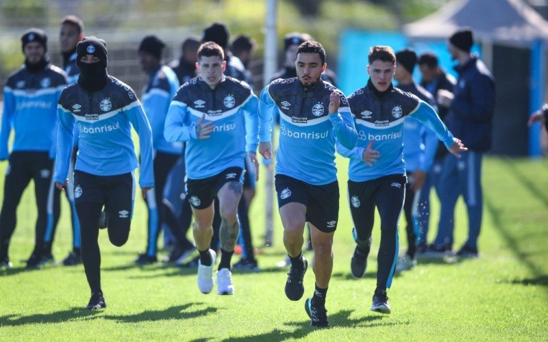 Pepê e Fábio retornam aos treinos no Grêmio   | Jornal NH