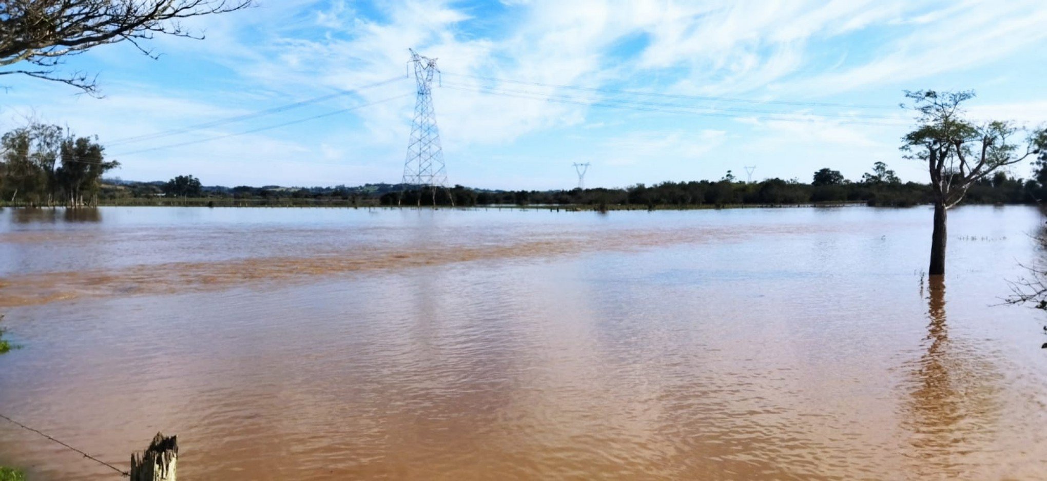Sobe o nível do Rio dos Sinos e Defesa Civil alerta para risco de inundações