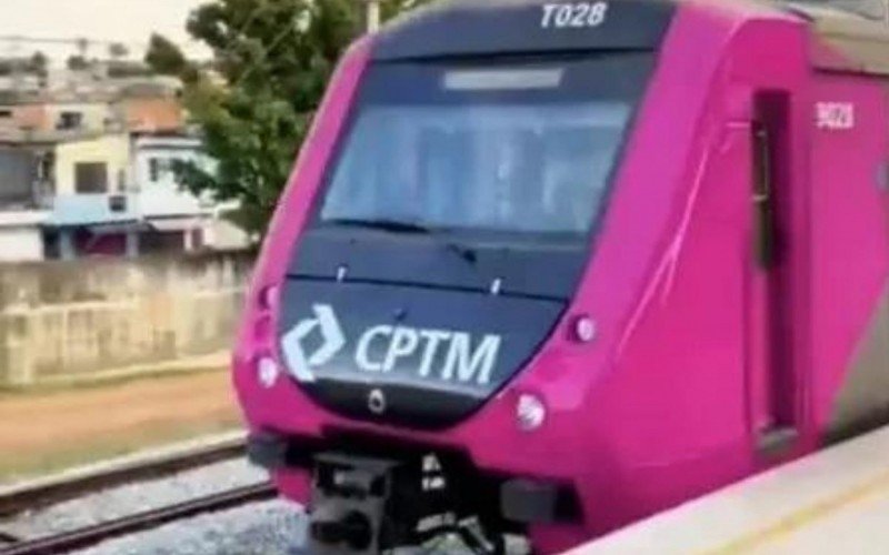 CPTM lança trem inspirado na boneca Barbie | Jornal NH