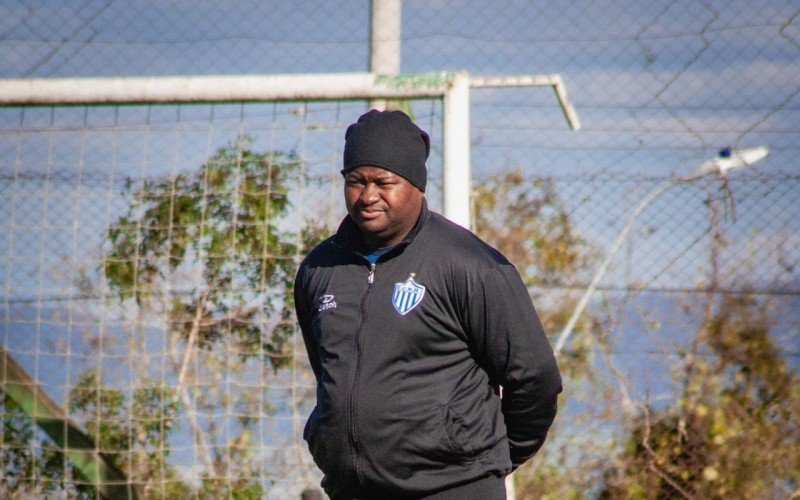 Novo Hamburgo entra em campo sábado pela última rodada da Série D do Brasileirão