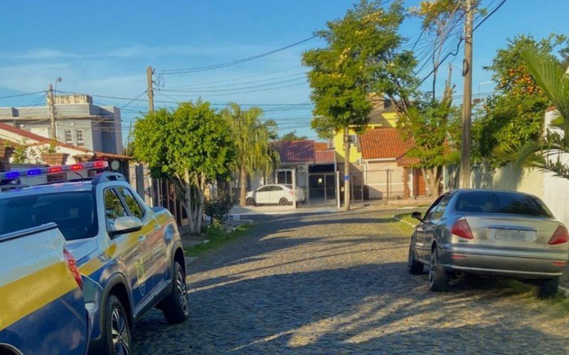 Fiat Marea foi recolhido para o depósito do Detran após ser flagrado rodando | Jornal NH