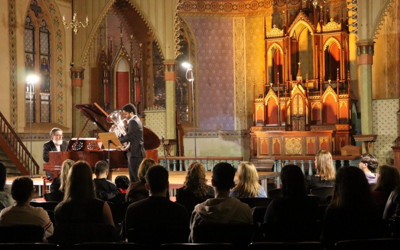 Recital de piano e eufÃ´nio