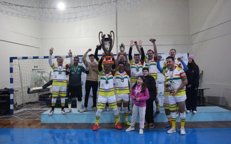 Olympique Ã© o atual campeÃ£o da categoria 50 anos