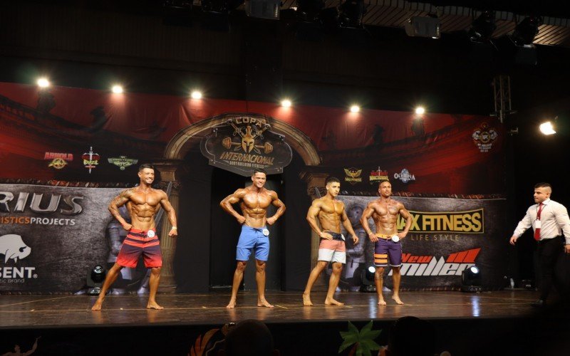 Cerca de 300 atletas participam da Copa Bodybuilding International | Jornal NH