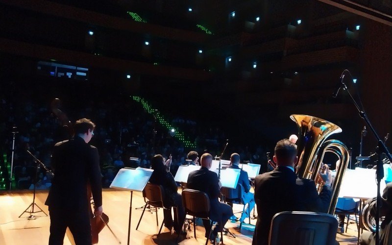 Abertura do FeMusik aconteceu na noite de domingo, no Teatro Feevale