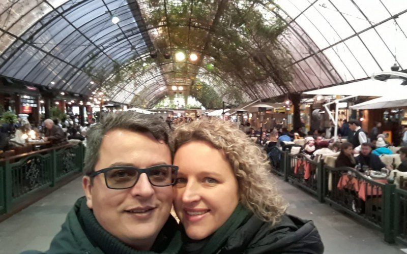 Edenir WÃ¼st e Elizabete Viaziminski juntos desde 1999