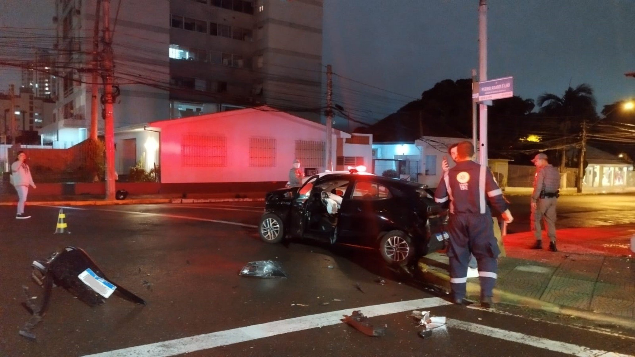 Acidente envolve quatro carros na região central de Novo Hamburgo