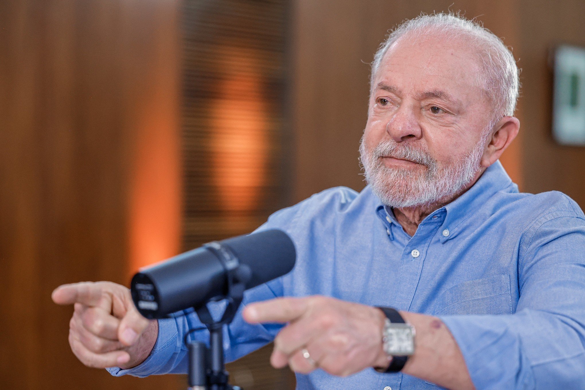 Chanceler de Israel publica vídeo de brasileira que sobreviveu a ataque para rebater Lula