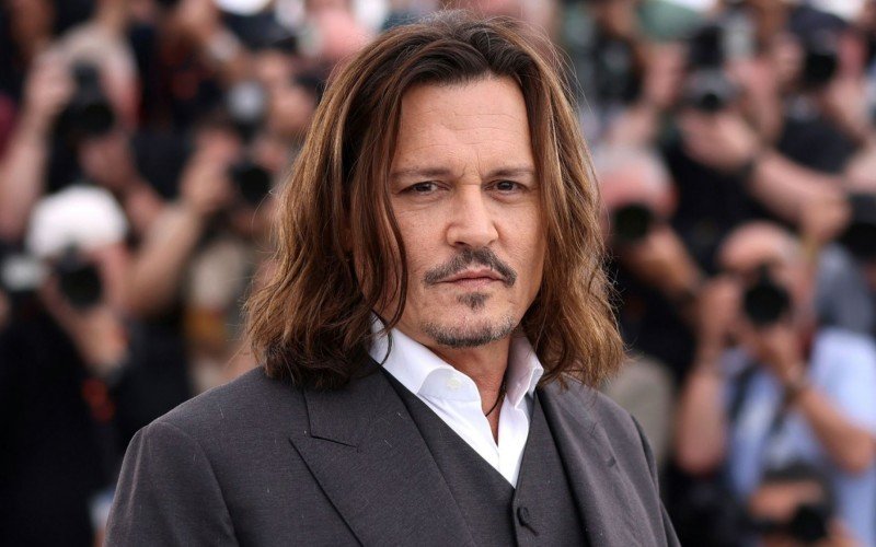 Johnny Depp Ã© encontrado desacordado em quarto de hotel | Jornal NH