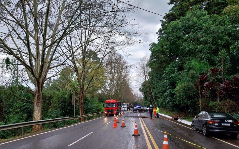 BR-116: Rodovia é liberada parcialmente para passagem de veÃculos em trecho com buraco de 3 metros | Jornal NH