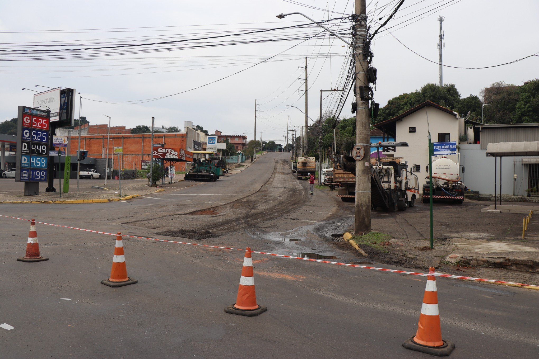 TRÂNSITO: Trecho da Rua Guia Lopes tem tráfego interrompido para obras; veja quando local deve ser liberado