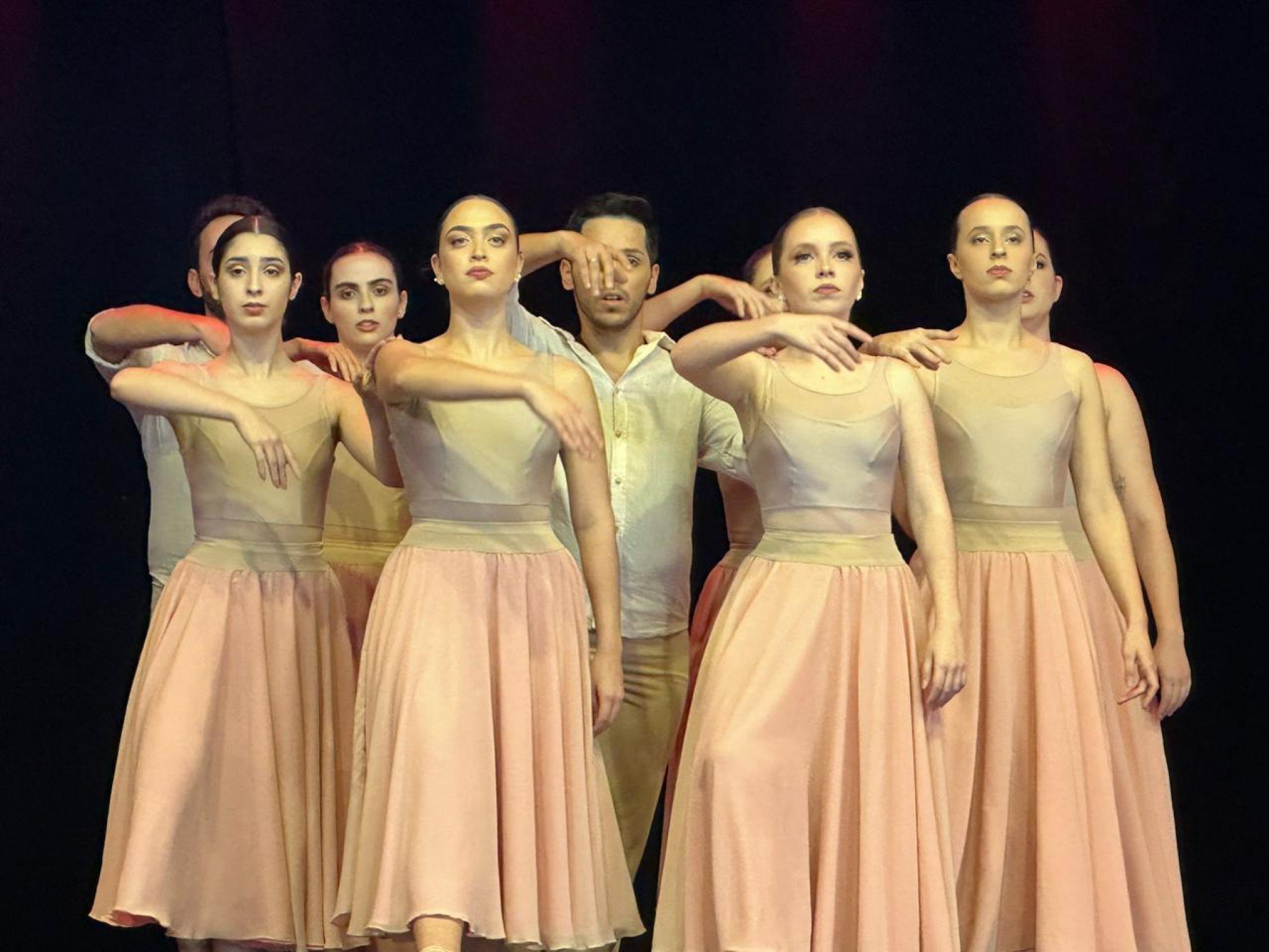 Bailarinos da região fazem bonito no Festival de Dança de Joinville