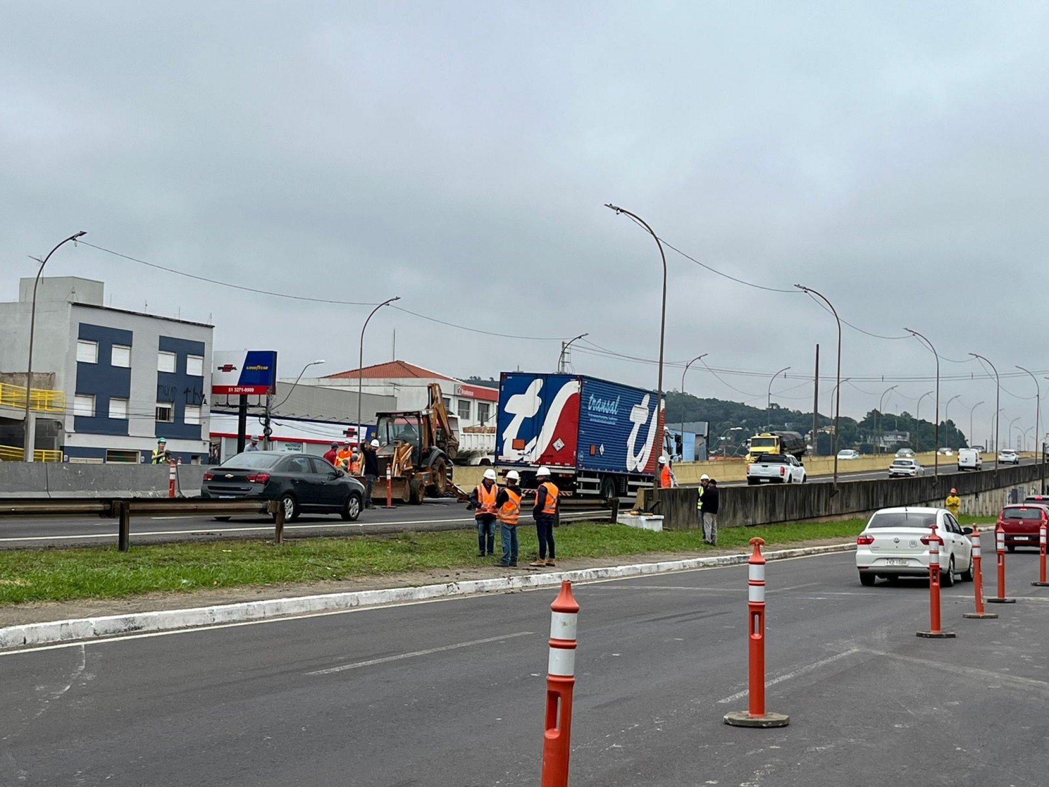 SÃO LEOPOLDO: Dnit alerta para nova interdição parcial na BR-116 nesta quinta-feira