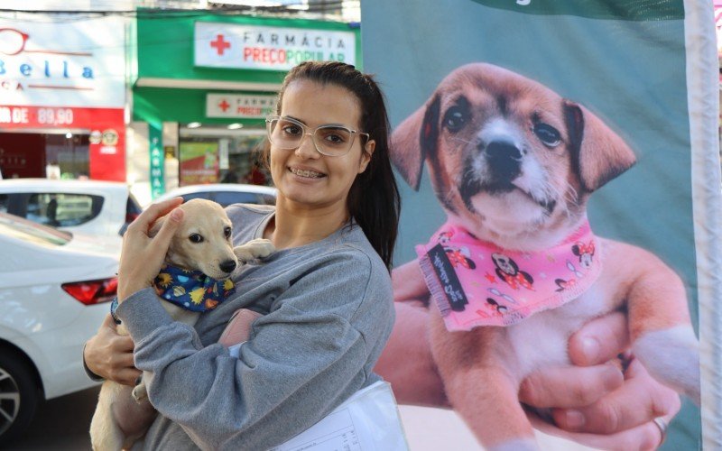 ...cachorrinho ganhou um novo lar