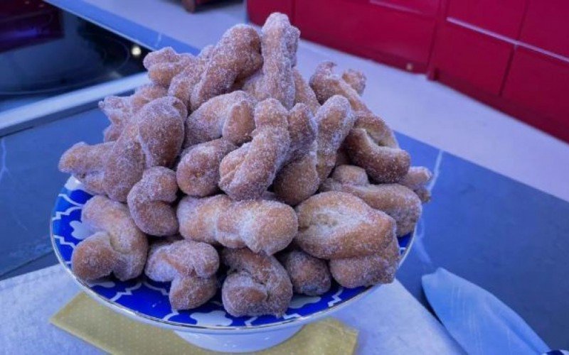 Aprenda a fazer as Roscas das Gêmeas feitas no programa de hoje | Jornal NH