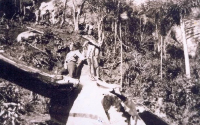 Constellation da Panair chocou-se contra o Morro do Chapéu, na Zona Rural da cidade no dia 28 de julho de 1950 