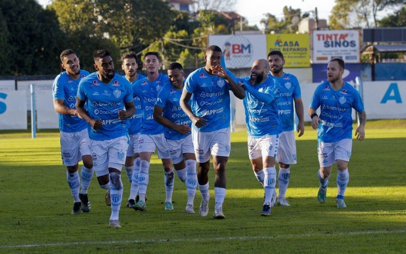 Novo Hamburgo ganha em casa e garante mais três pontos na Copa FGF