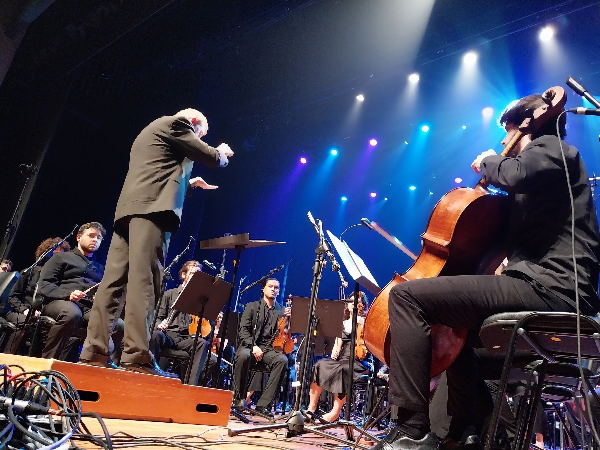 FeMusik: Maestro projeta próximo festival com a 9ª Sinfonia de Beethoven; veja fotos do último dia