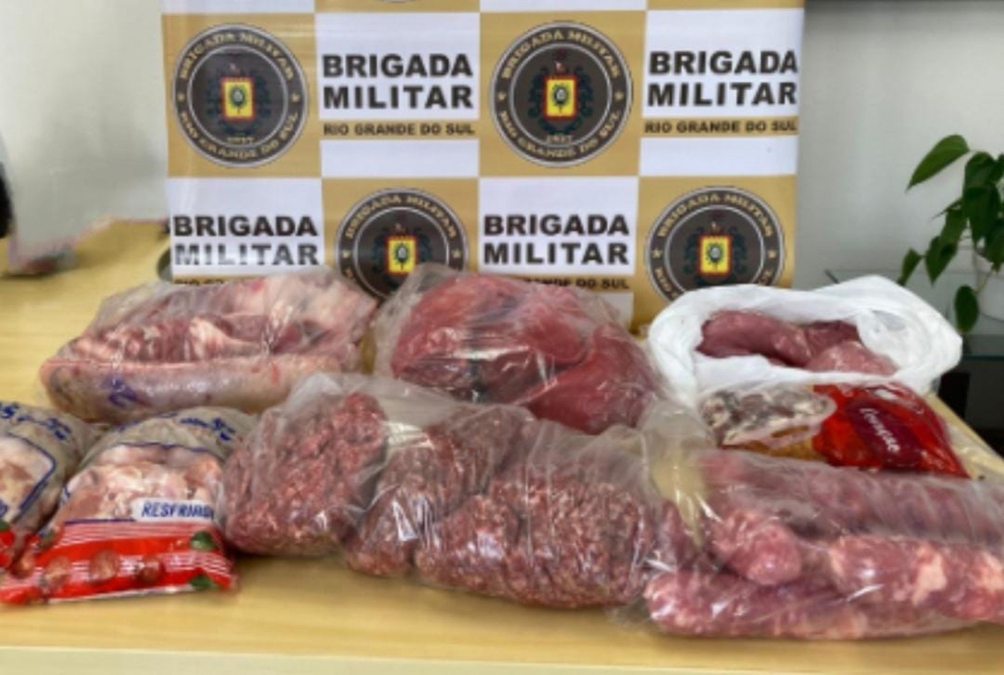 Homem é preso por furto mais de 12 quilos de carne em mercado de Nova Petrópolis