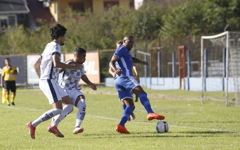 AimorÃ© Ã© derrotado por 1 a 0 pelo SÃ£o Jose, no Cristo Rei, pela Copa da FGF