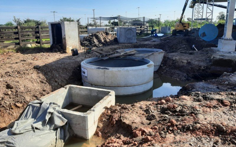 Tanques da Torri com uso do selante da ConSeal em obra no parque da Expointer | Jornal NH